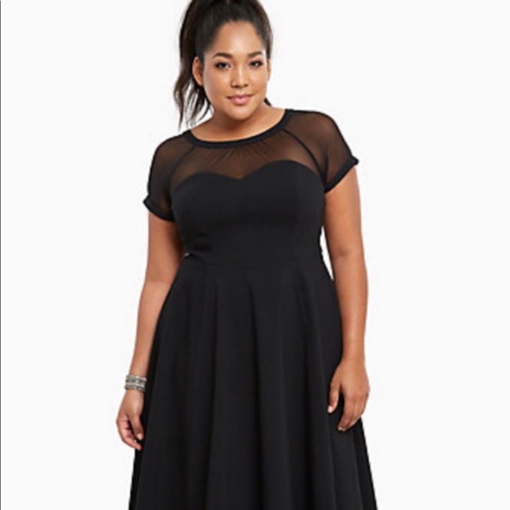 Torrid Black Inset Swing Dress (Size 18)